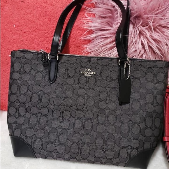 Bag - Picture 2 of 4